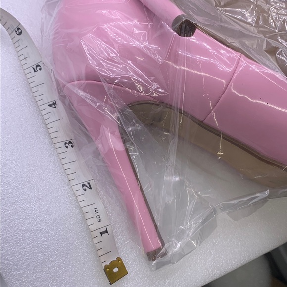 Y-NOT Chic Pastel Pink Leather‎ Patent Pumps Women's Heels Size 6.5 - Picture 6 of 6